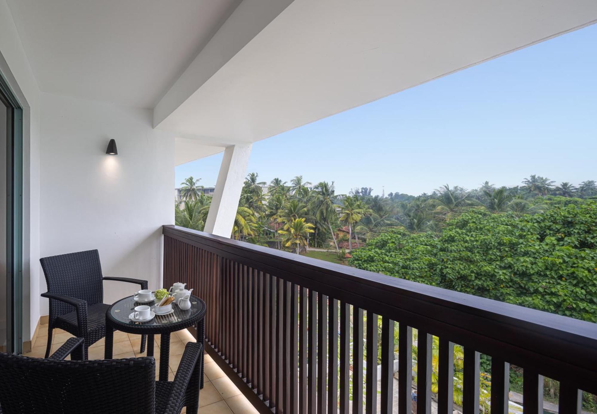Occidental Eden Beruwala Hotel Bentota Kültér fotó